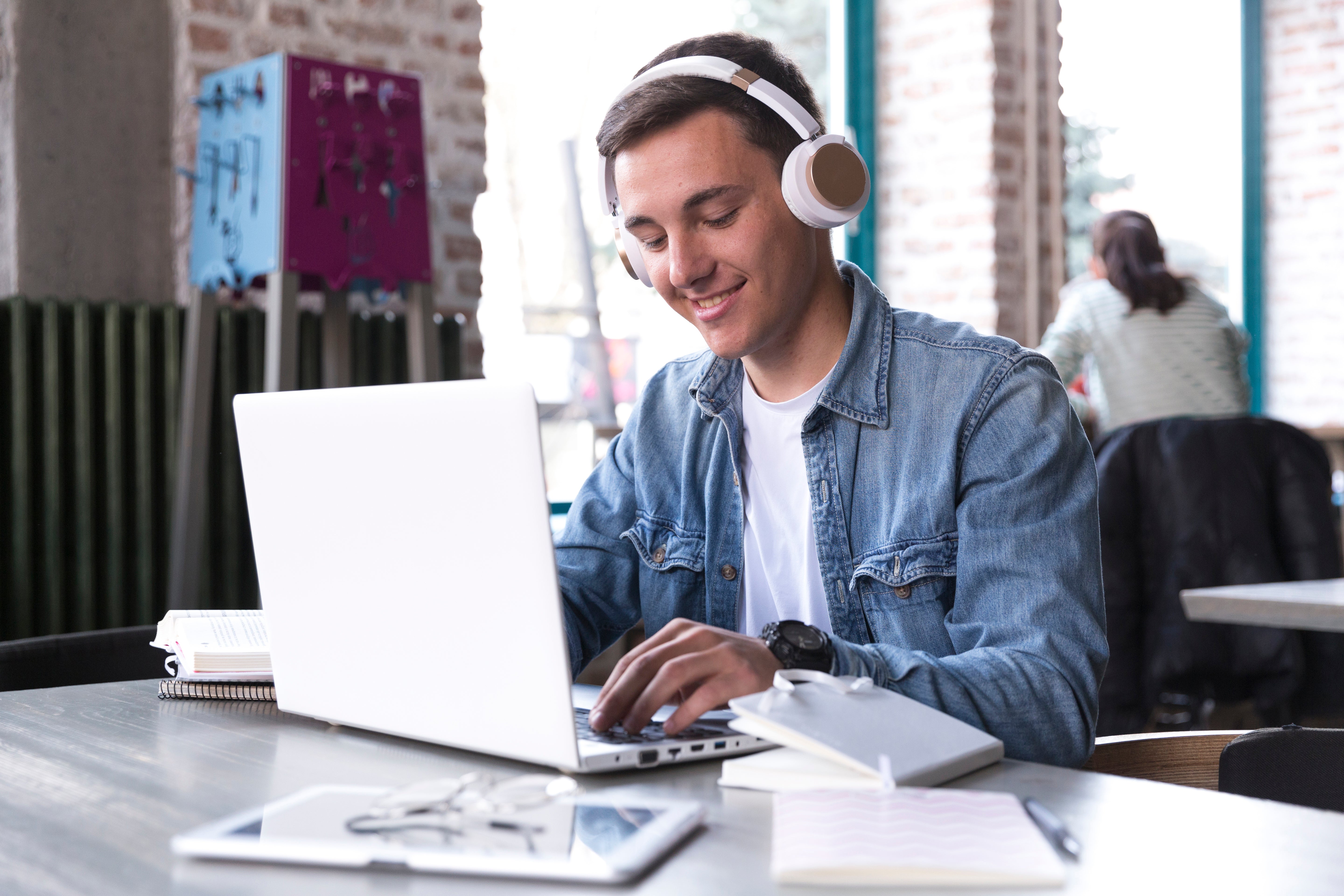 Your Courses! Low Cost! Easy! Simple!